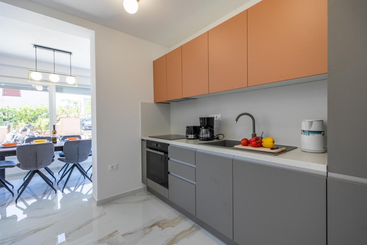 Apartman Suzi Pula Exterior foto